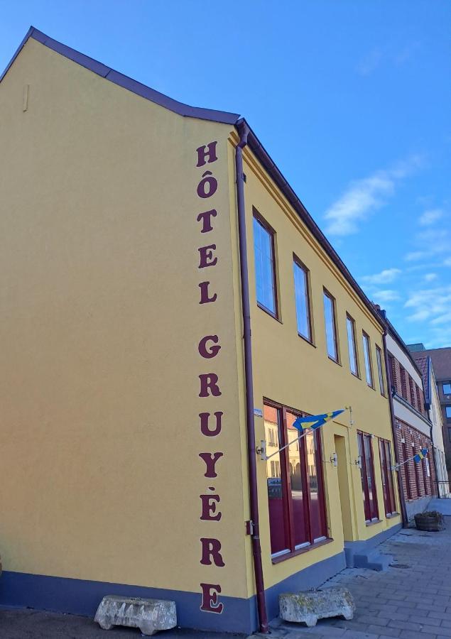 Sveriges Minsta Hotell! Hotel Gruyere Ландскруна Экстерьер фото