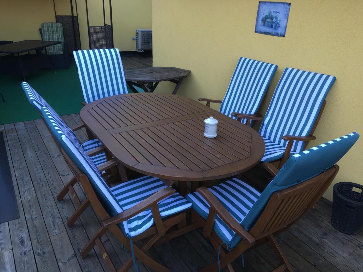Sveriges Minsta Hotell! Hotel Gruyere Ландскруна Экстерьер фото